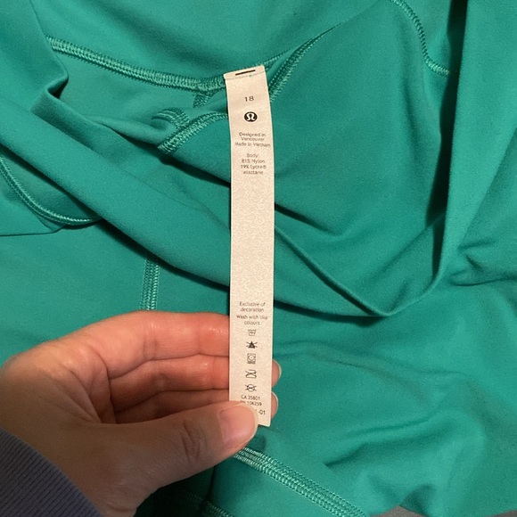 Lululemon Cropped Leggings - Picture 2 of 3